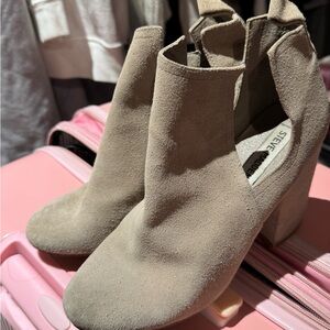 Steve madden boots 7Us